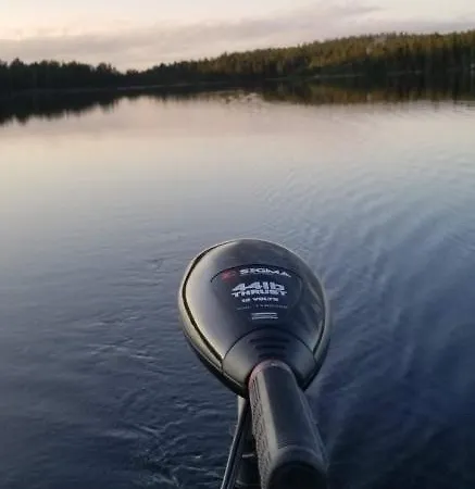 Nangu شاليه إيناري